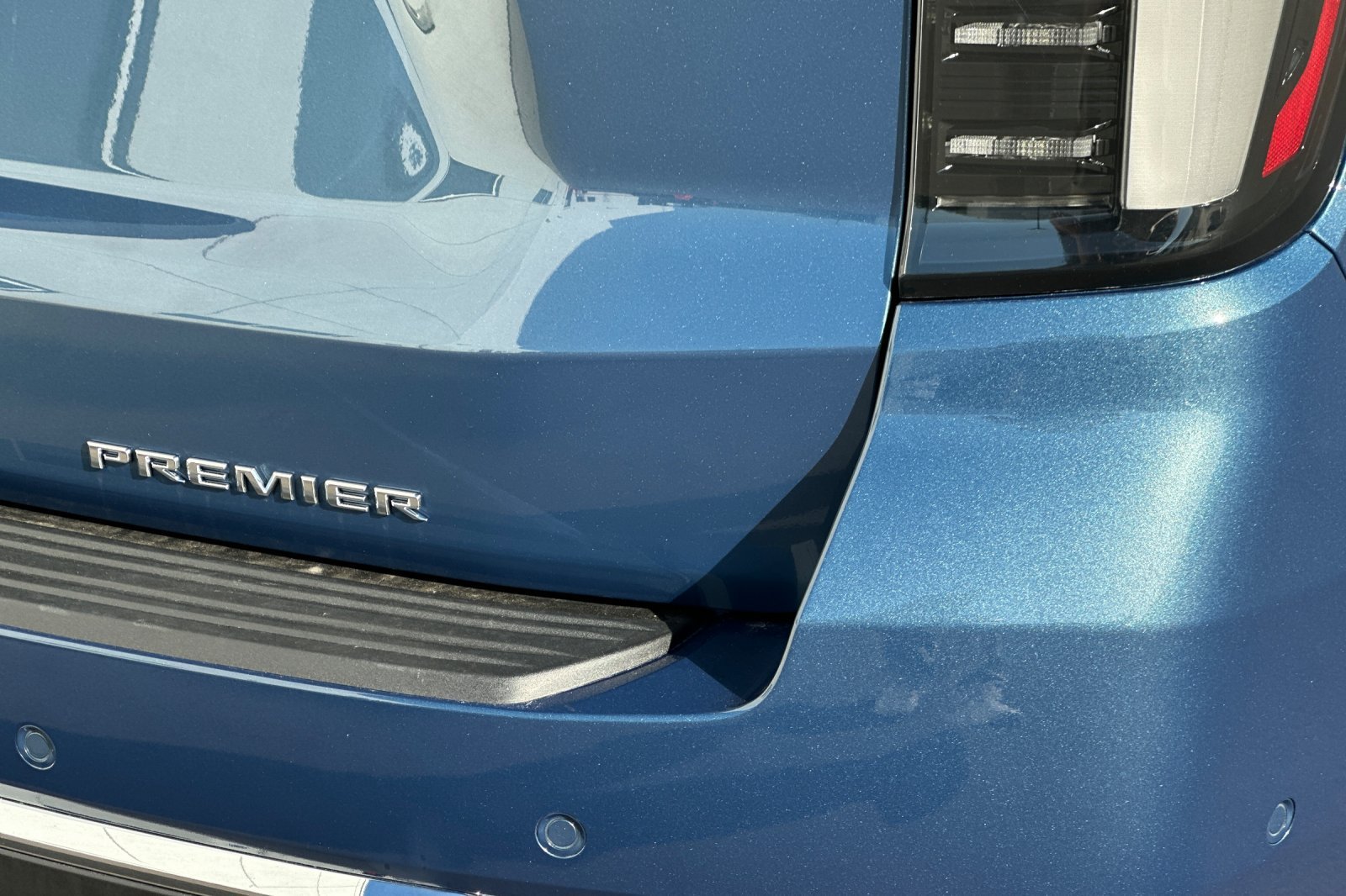 New 2026 Lakeshore Blue Metallic Chevrolet Premier image 28