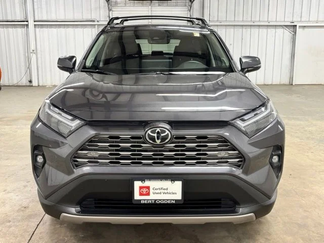 Used 2025 Gray Toyota Limited image 2