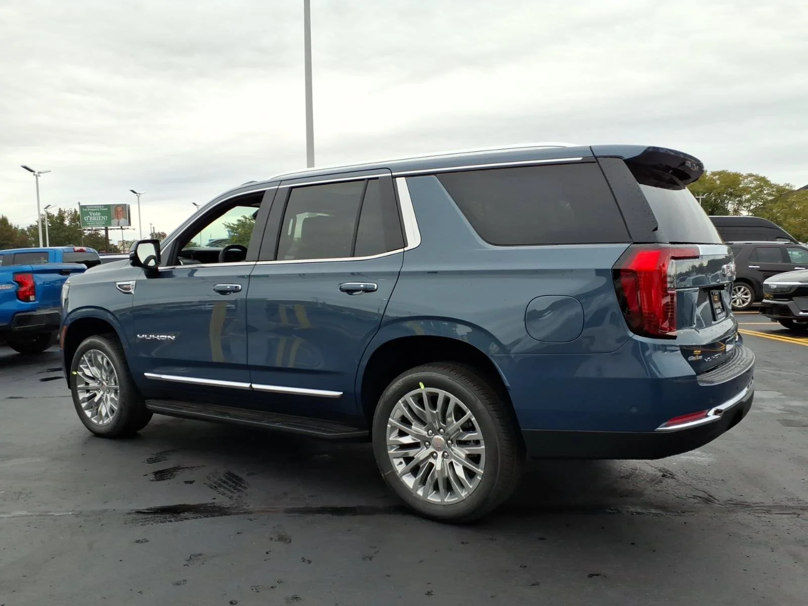 2027 GMC Yukon Elevation - Photo 10