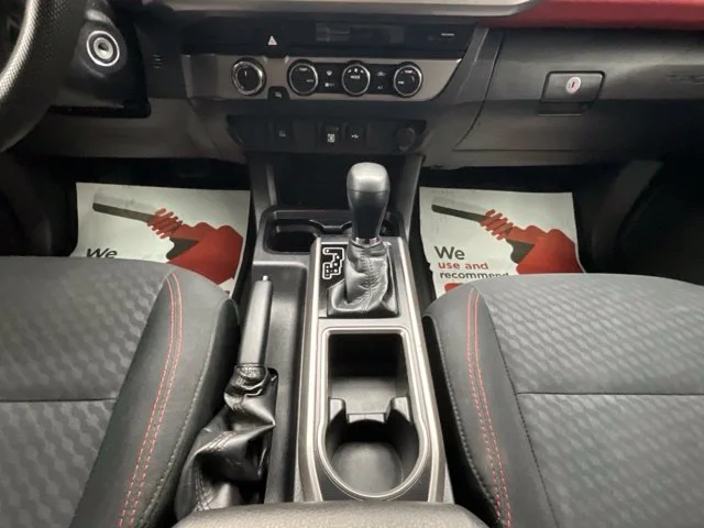 Used 2022 Gray Toyota SR5 image 17