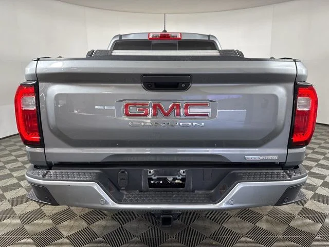 Used 2023 Sterling Metallic GMC Elevation image 22