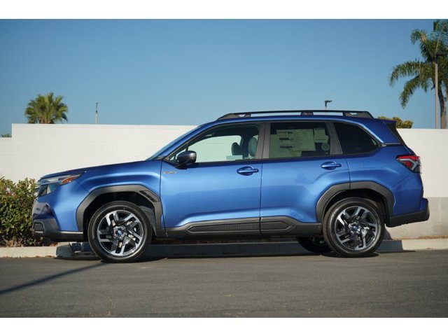 New 2026 DAYBREAK BLUE PEARL Subaru Limited Hybrid image 3