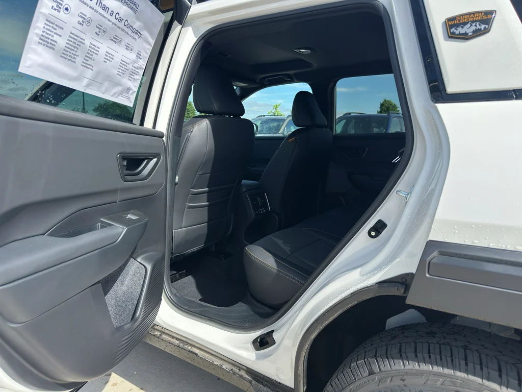 New 2026 CRYSTAL WHITE PEARL Subaru Wilderness image 10