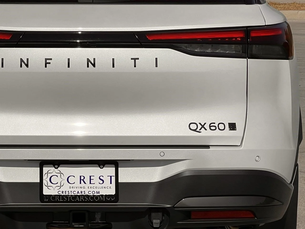 New 2027 2T RAD WHT INFINITI Autograph AWD image 22