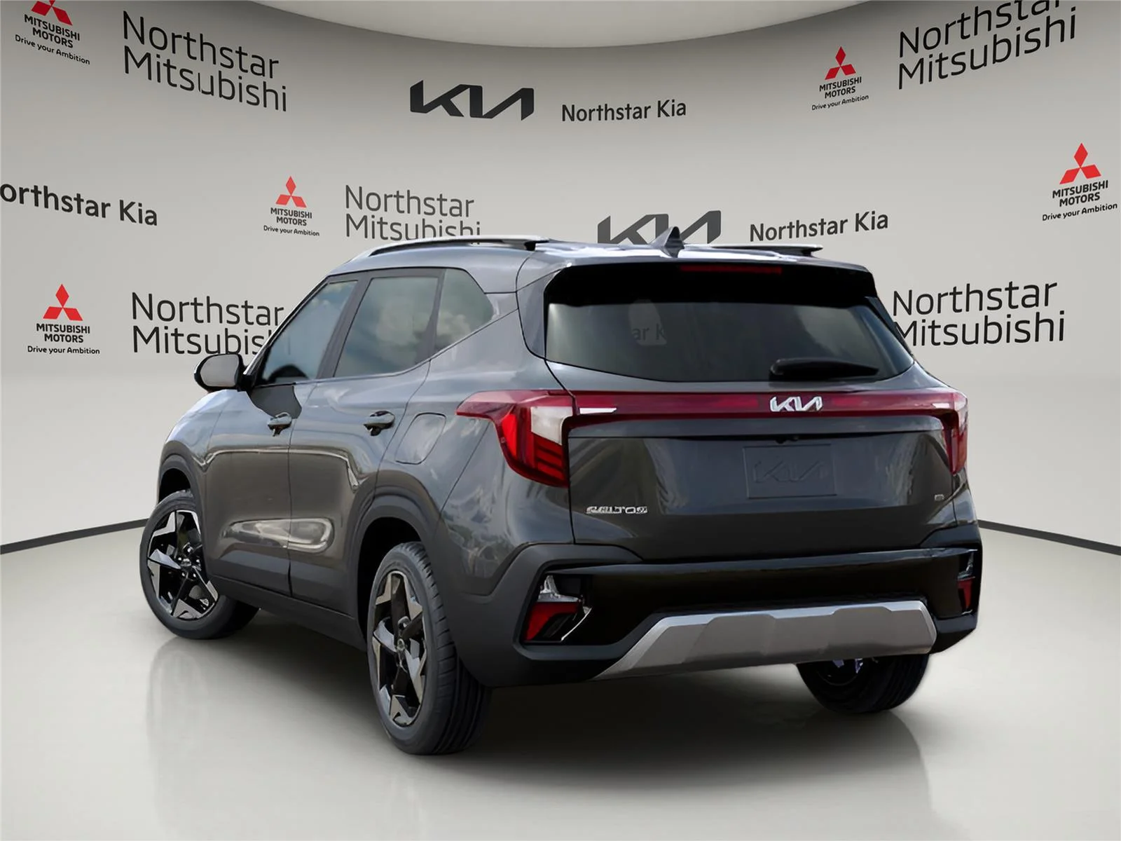 New 2026 Gravity Gray Kia S image 3
