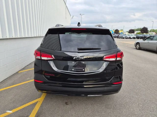 Used 2024 Mosaic Black Metallic Chevrolet Premier image 6