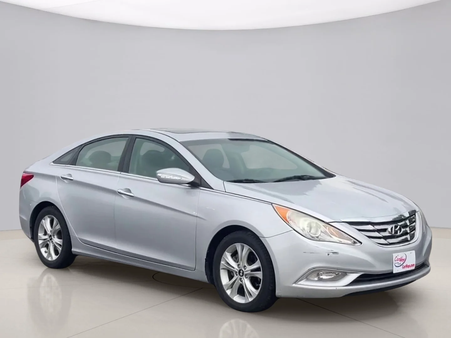Used 2013 Silver Hyundai LIMITED image 7