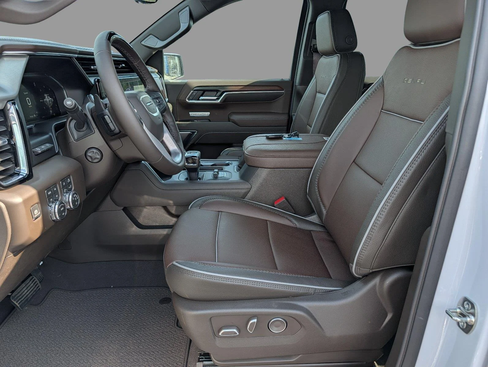 New 2026 Glacier White Tricoat GMC Denali image 11