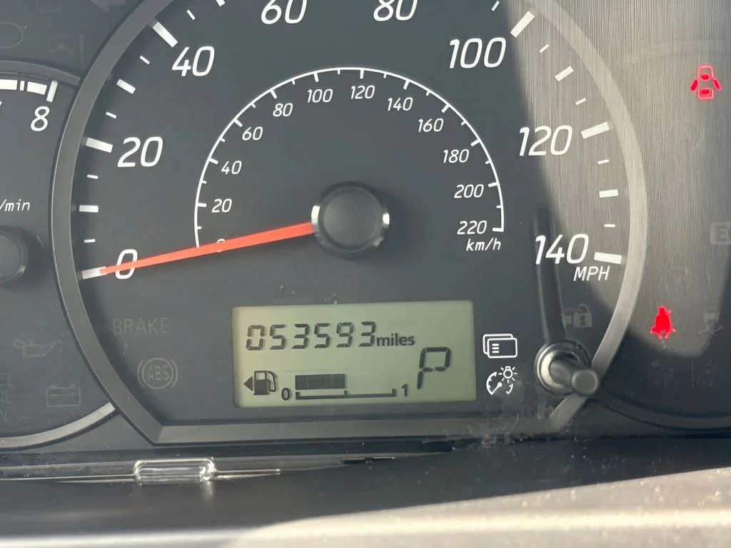 Used 2024  Mitsubishi ES image 12
