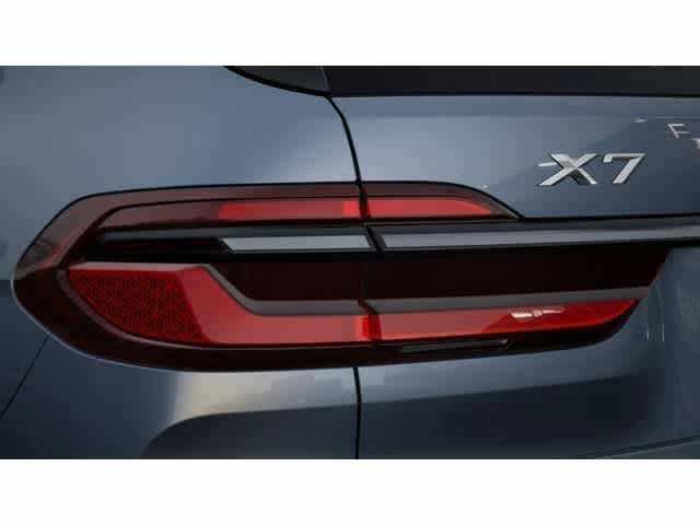 New 2026 Sparkling Copper Metallic BMW xDrive40i image 8