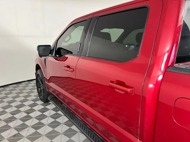 Used 2021 Red Ford XLT image 10