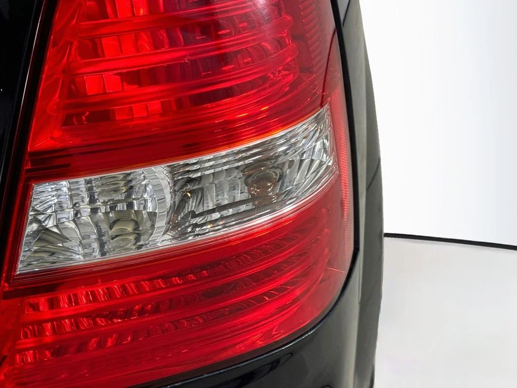 Used 2008 Ebony Black Kia LX image 28