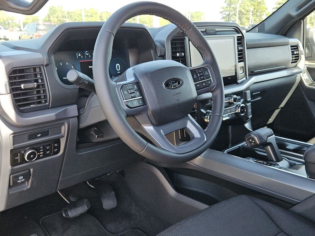New 2026 Carbonized Gray Metallic Ford XLT image 14