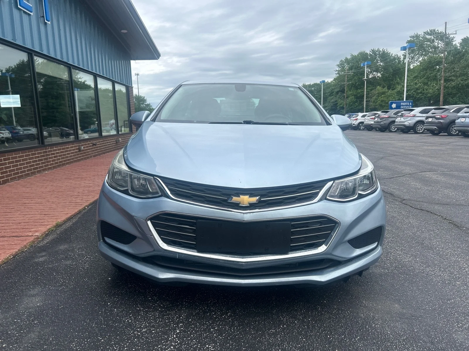 Used 2017 Silver Chevrolet LS image 3