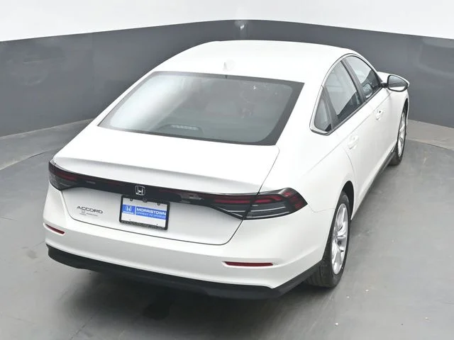 New 2026 Platinum White Pearl Honda LX image 41