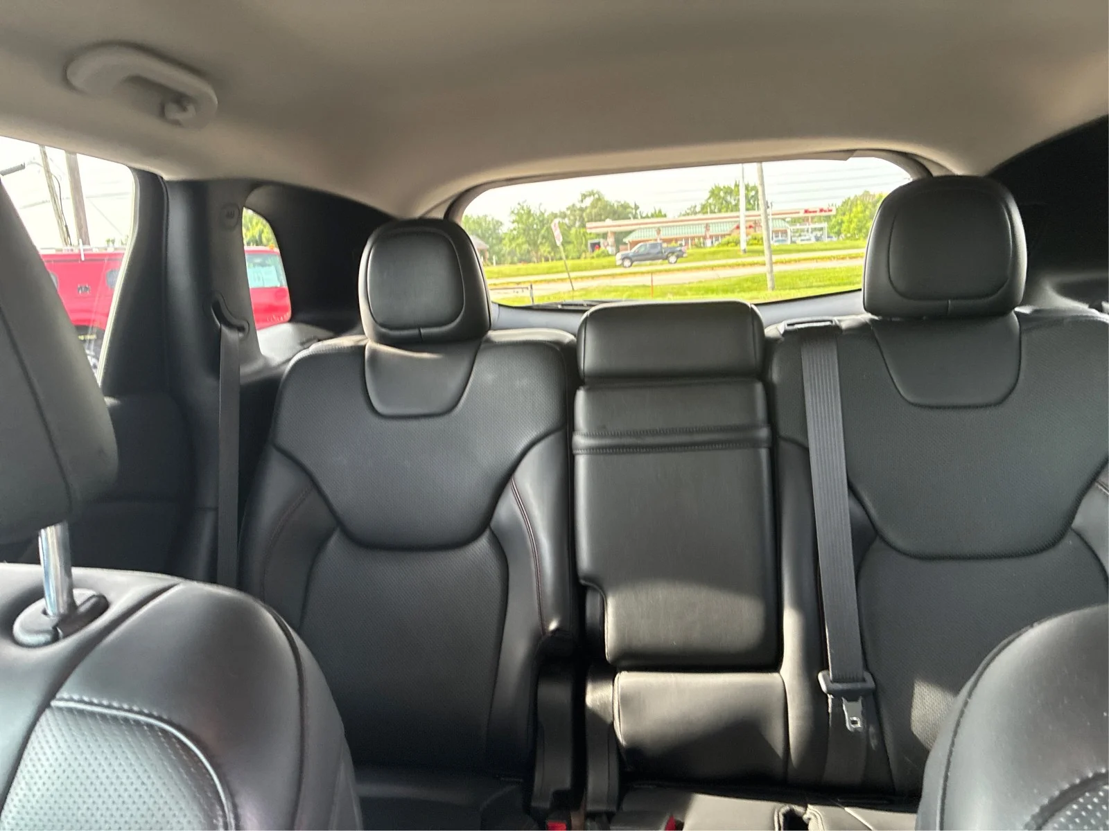 Used 2017 Hydro Blue Jeep Trailhawk L Plus image 13