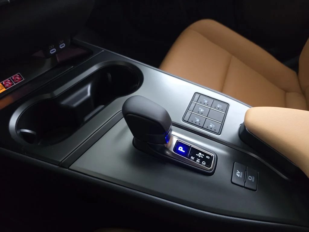 New 2026 Nori Green Pearl Lexus PREMIUM AWD image 23