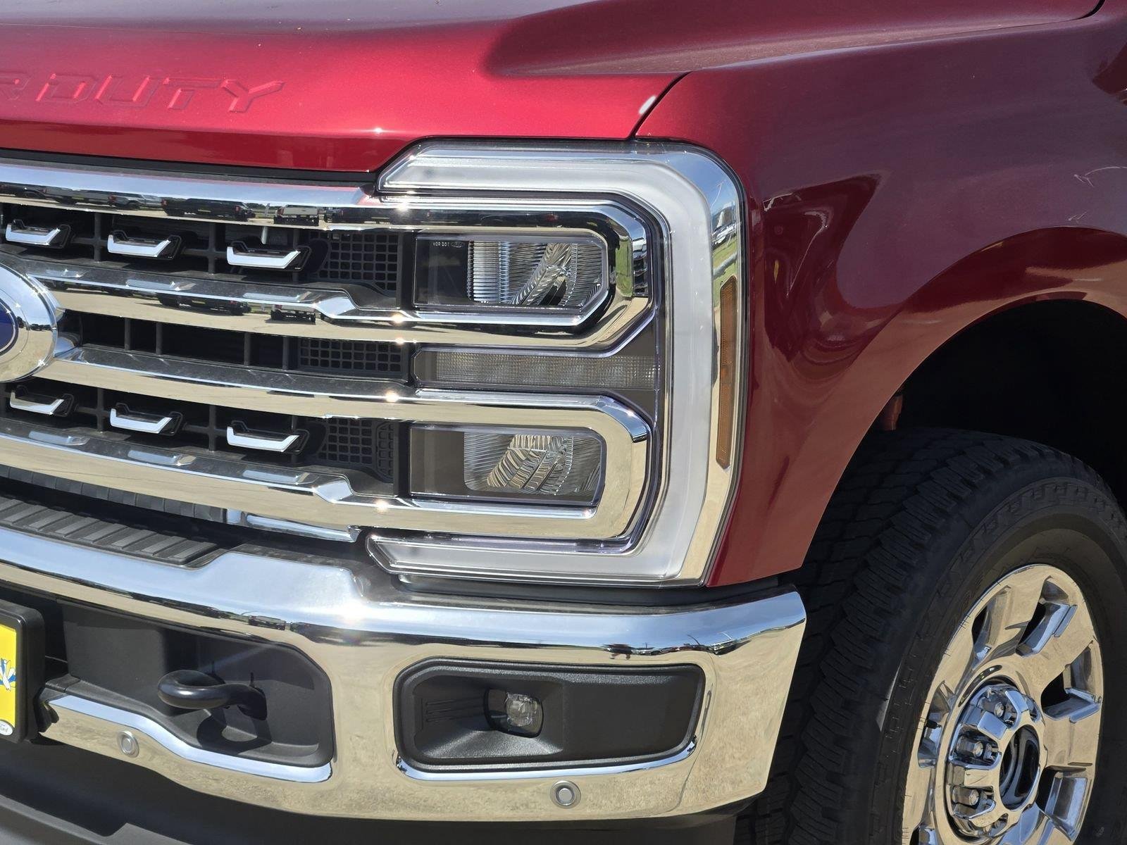 New 2026 Ruby Red Metallic Tinted Clearcoat Ford F-250® Lariat® image 5