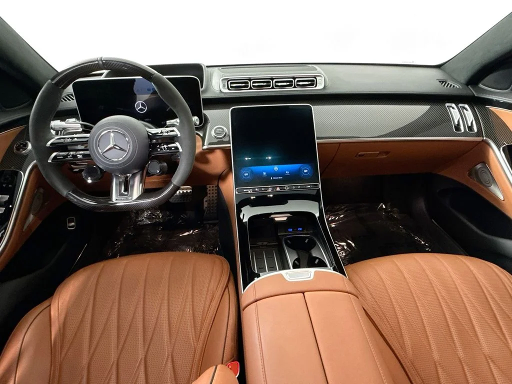 Used 2025  Mercedes-Benz S 63 E AMG® image 24