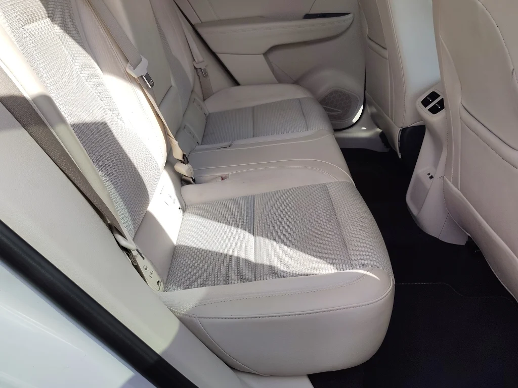 Used 2023 Summit White Buick Preferred image 22