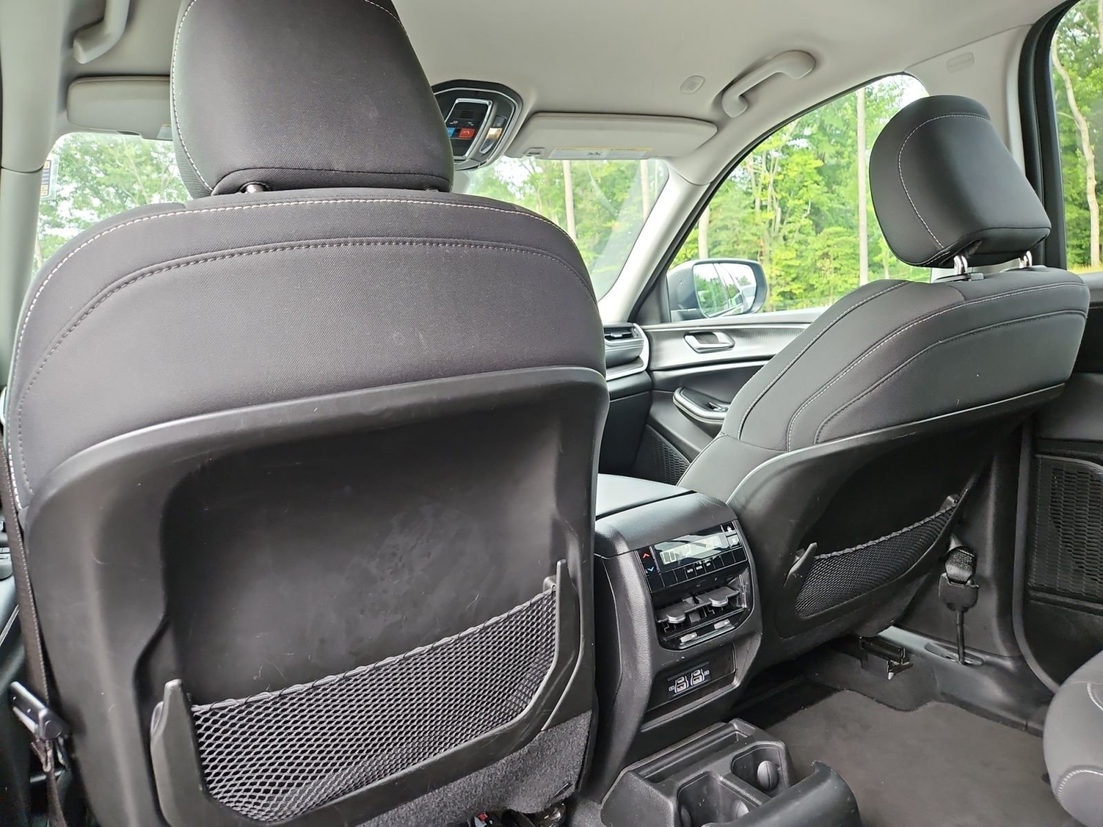 Used 2023 Gray Jeep Laredo image 21