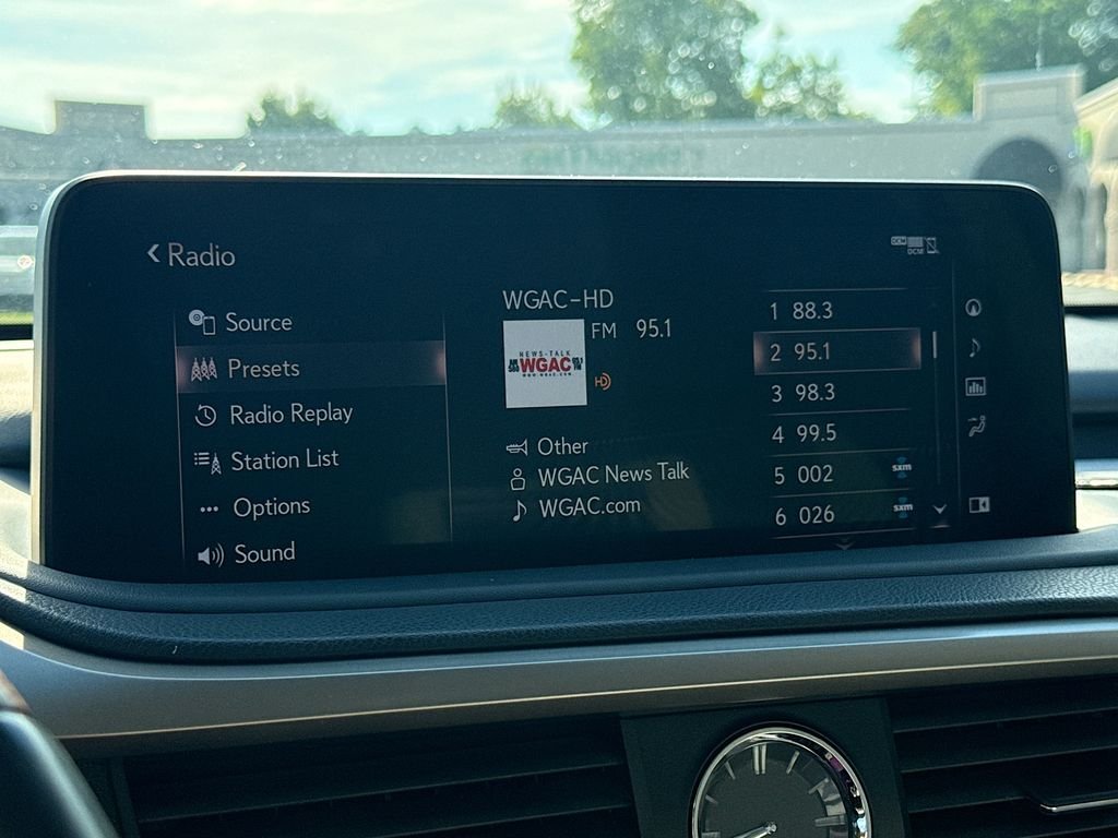 Certified Used 2022 White Lexus 350L image 25