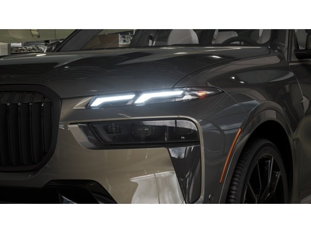 New 2027 Gray BMW X7 40i image 6