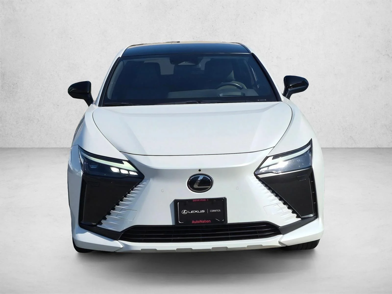 Used 2023 Eminent White Pearl Lexus RZ 450e Premium image 2