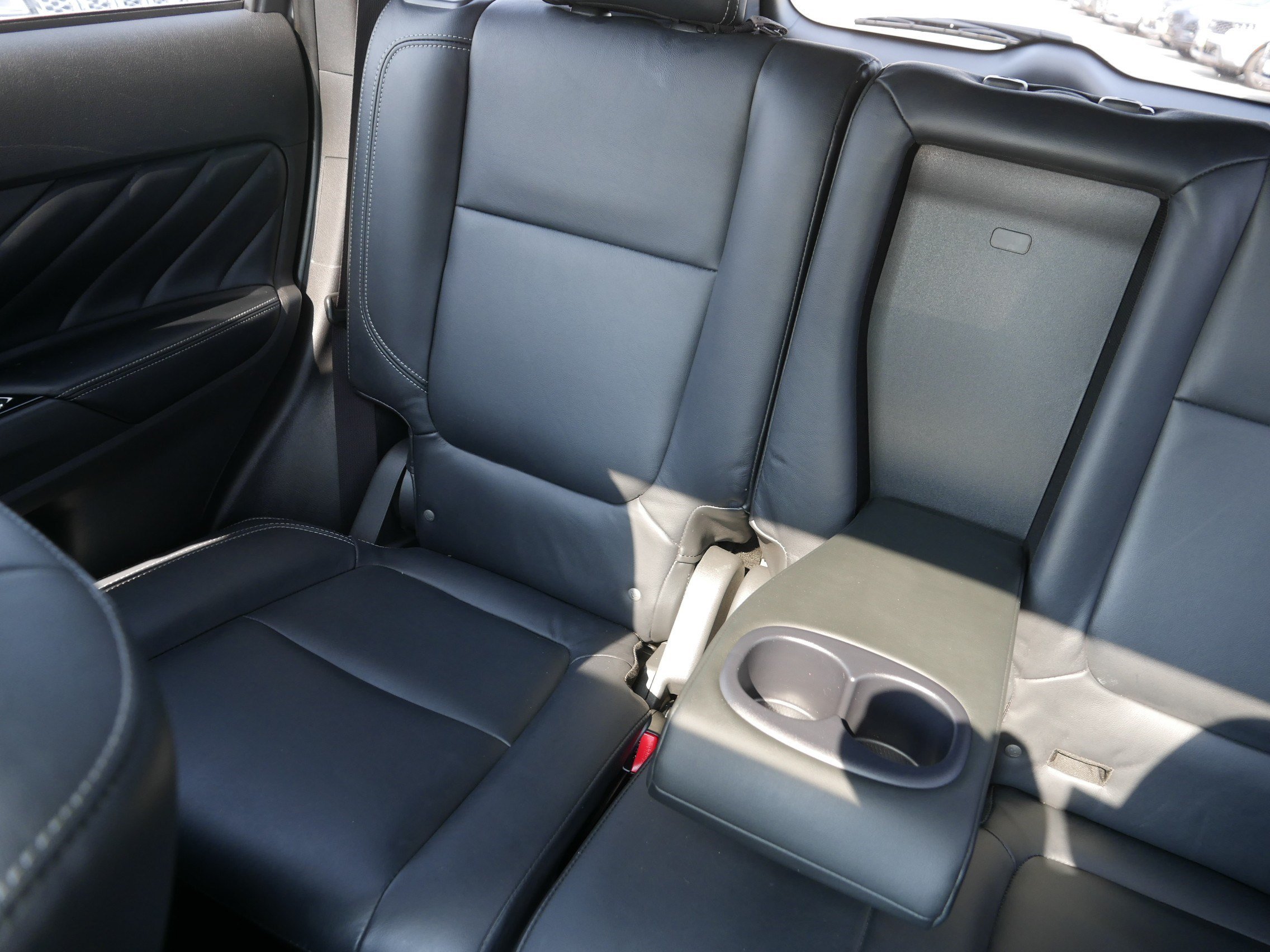 Used 2019 Mercury Gray Metallic Mitsubishi GT image 12