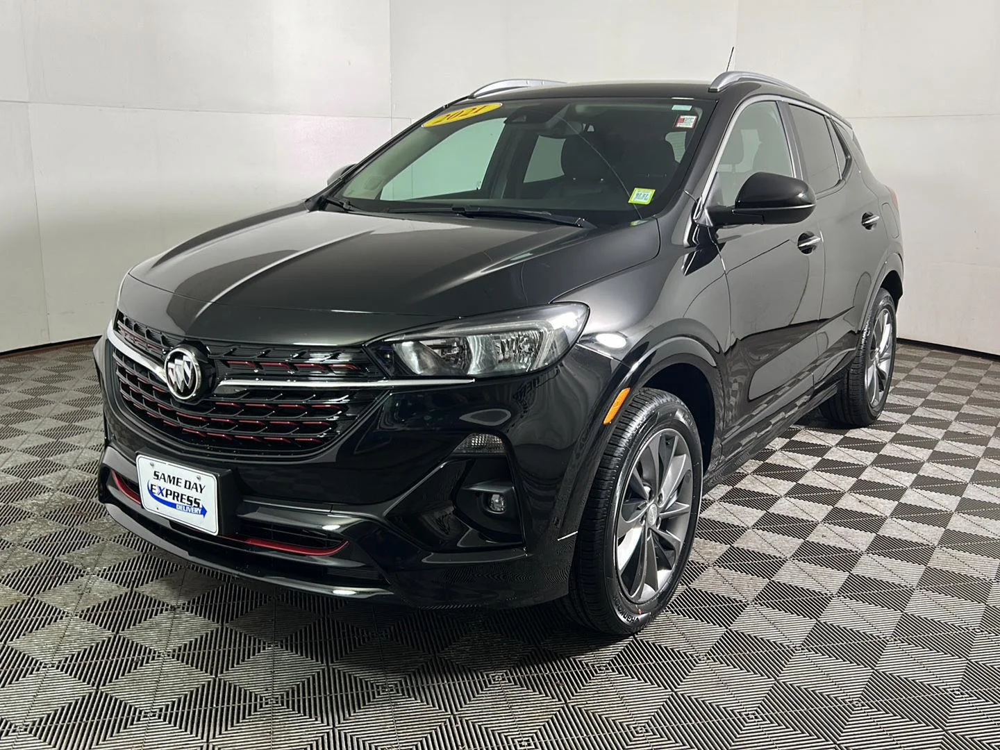 Used 2021 Ebony Twilight Metallic Buick Select image 11