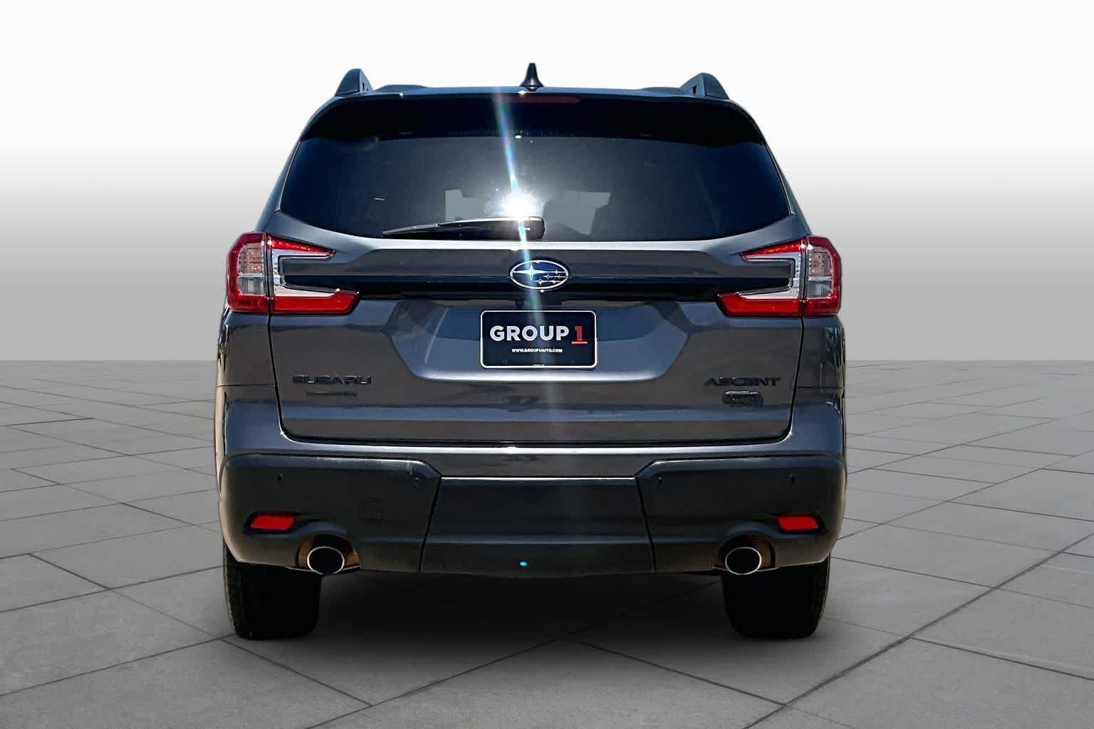 Used 2024 Magnetite Gray Metallic Subaru Onyx Edition image 5