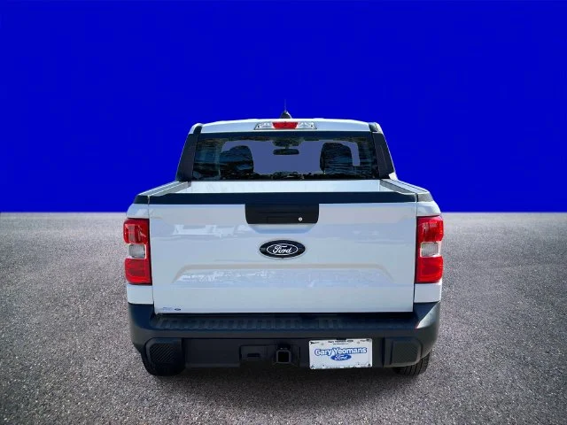 Certified Used 2025 Oxford White Ford XL image 4