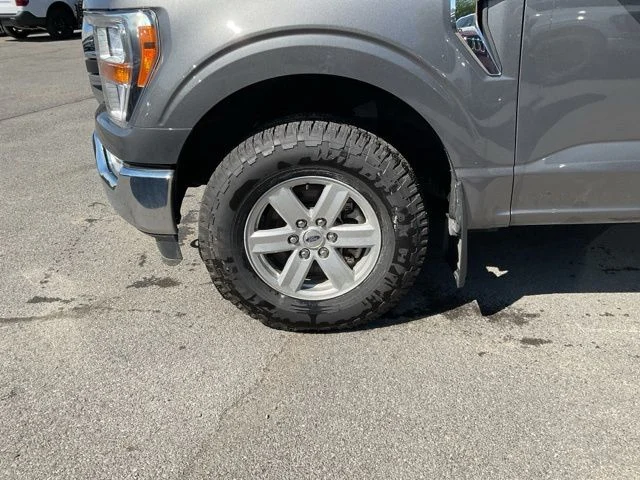 Used 2022 Gray Ford XLT image 28