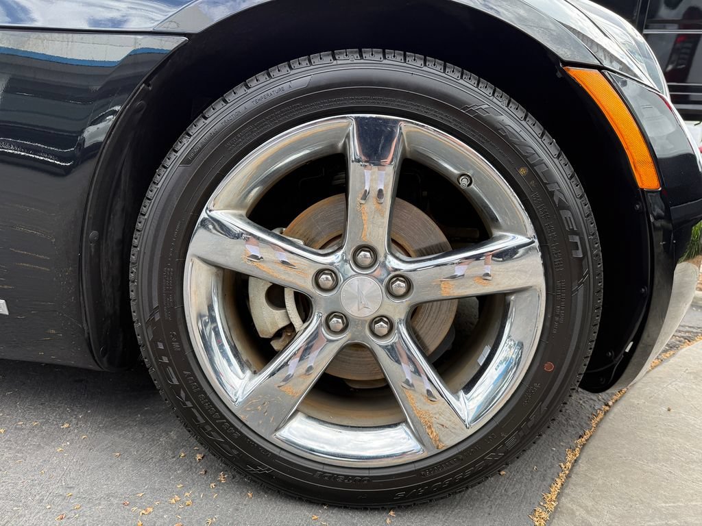 Used 2009 MYSTERIOUS (BLACK) Pontiac GXP image 13