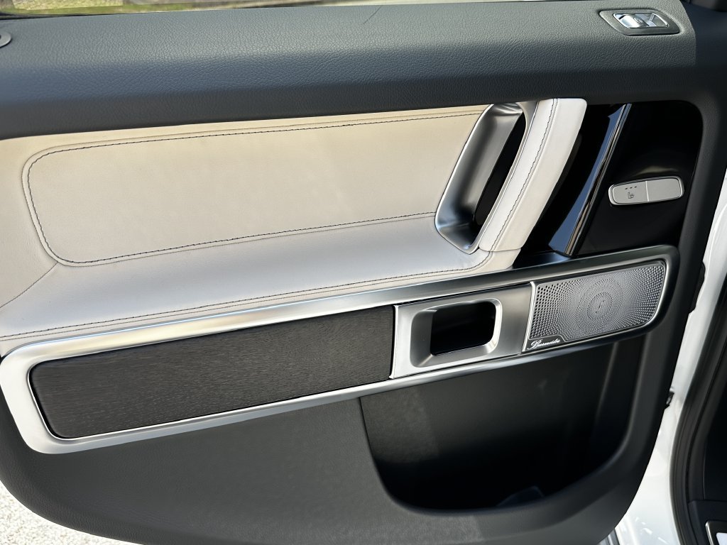 New 2027 Polar White Mercedes-Benz G 580e image 62