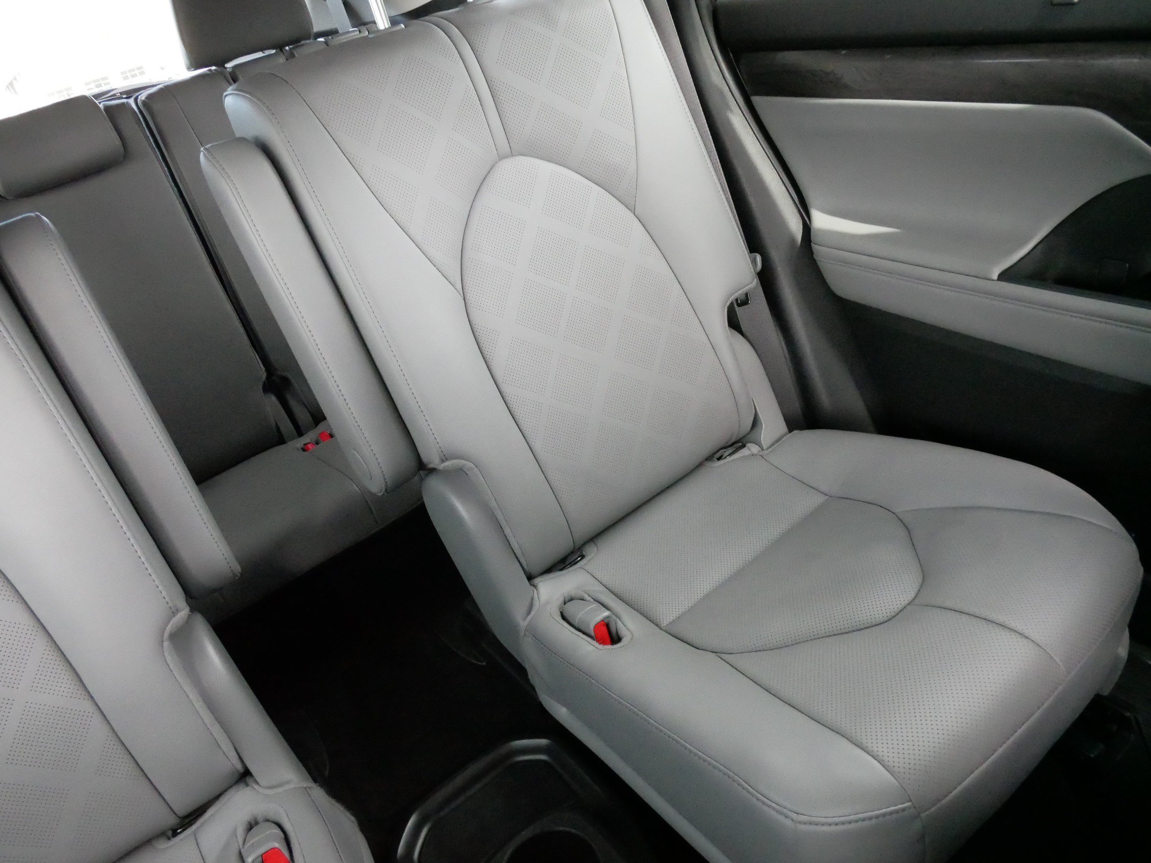 Certified Used 2025 Magnetic Gray Metallic Toyota Platinum image 14