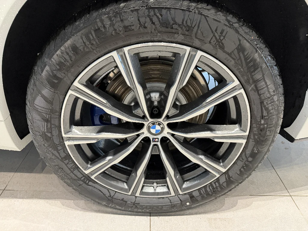 New 2026 Alpine White BMW xDrive50e image 7