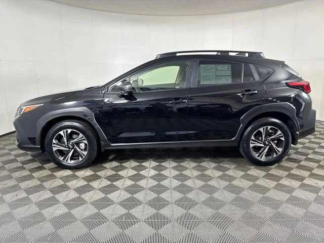Certified Used 2025 Crystal Black Silica Subaru Premium image 7
