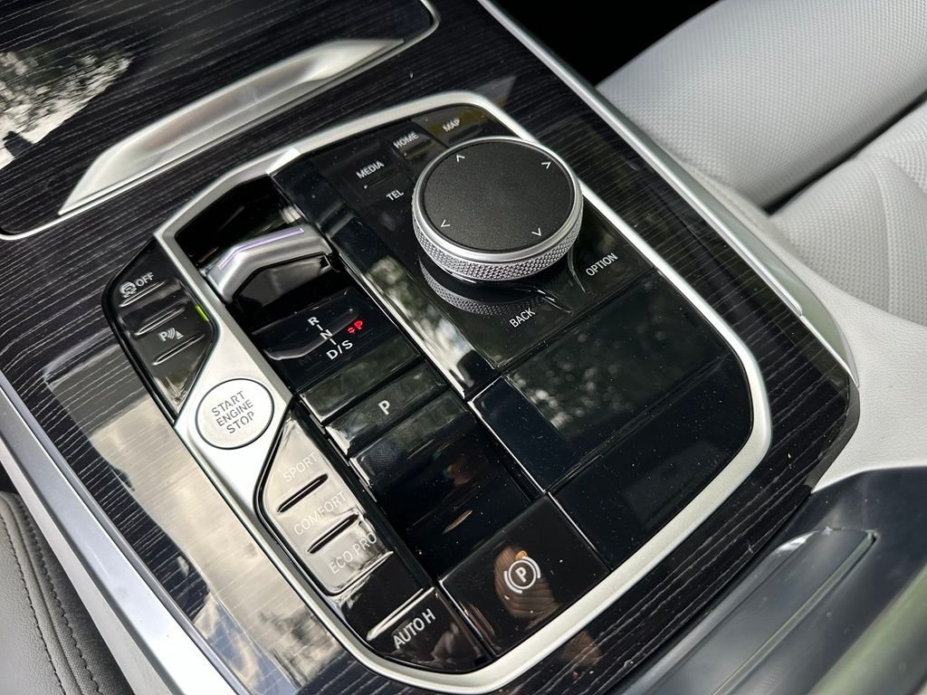 New 2026 Black BMW sDrive40i image 20