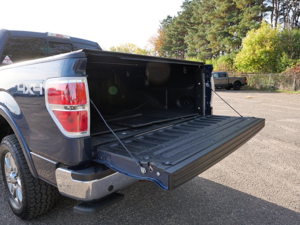 Used 2014 Blue Ford Lariat image 9