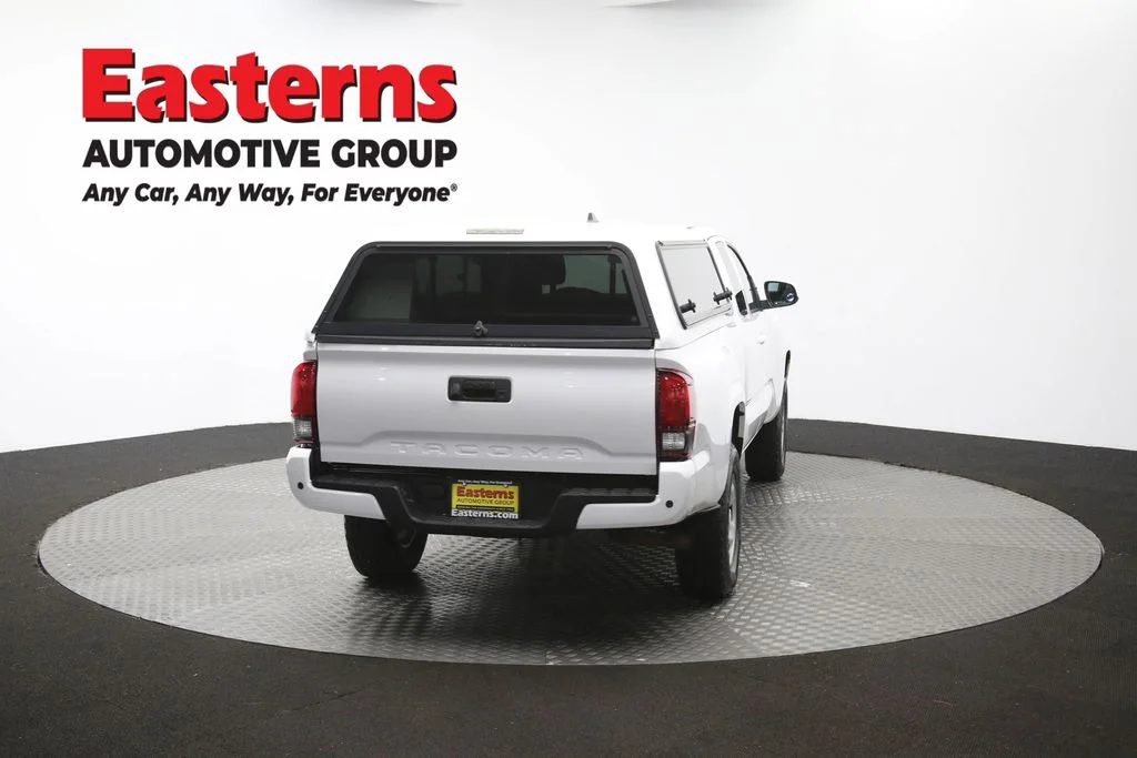Used 2020 White Toyota SR image 35