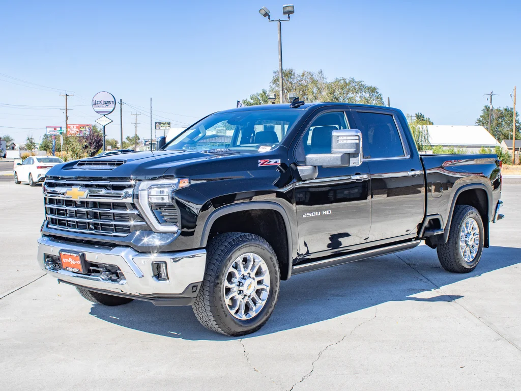 Used 2024 BLACK Chevrolet LTZ image 4