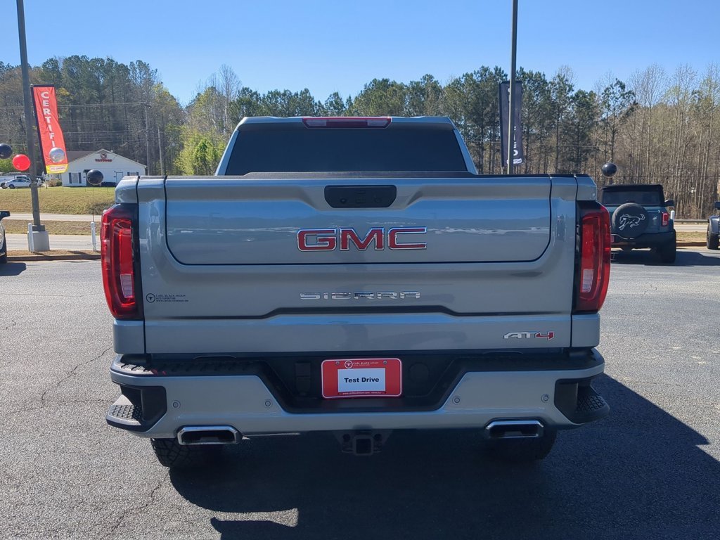 Used 2025 Sterling Metallic GMC AT4 image 6