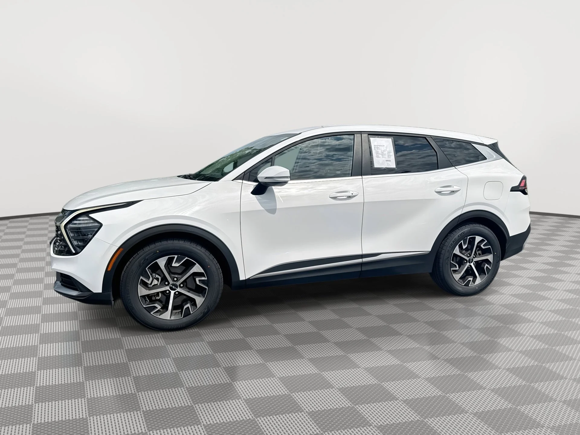 2024 Kia Sportage 2.5 EX AT's photo