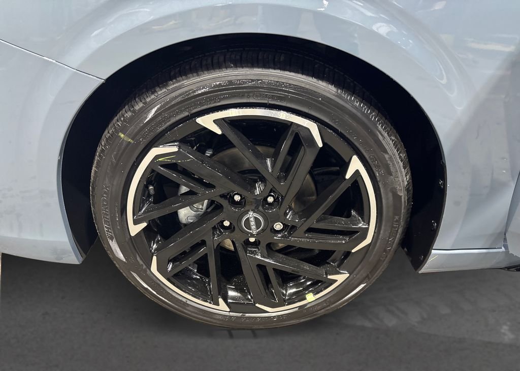 New 2026 Gray Nissan SR image 11
