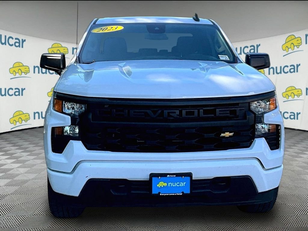 Used 2023 White Chevrolet Custom image 2