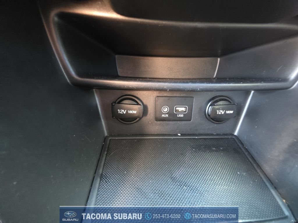 Used 2018 Gray Hyundai SEL image 24