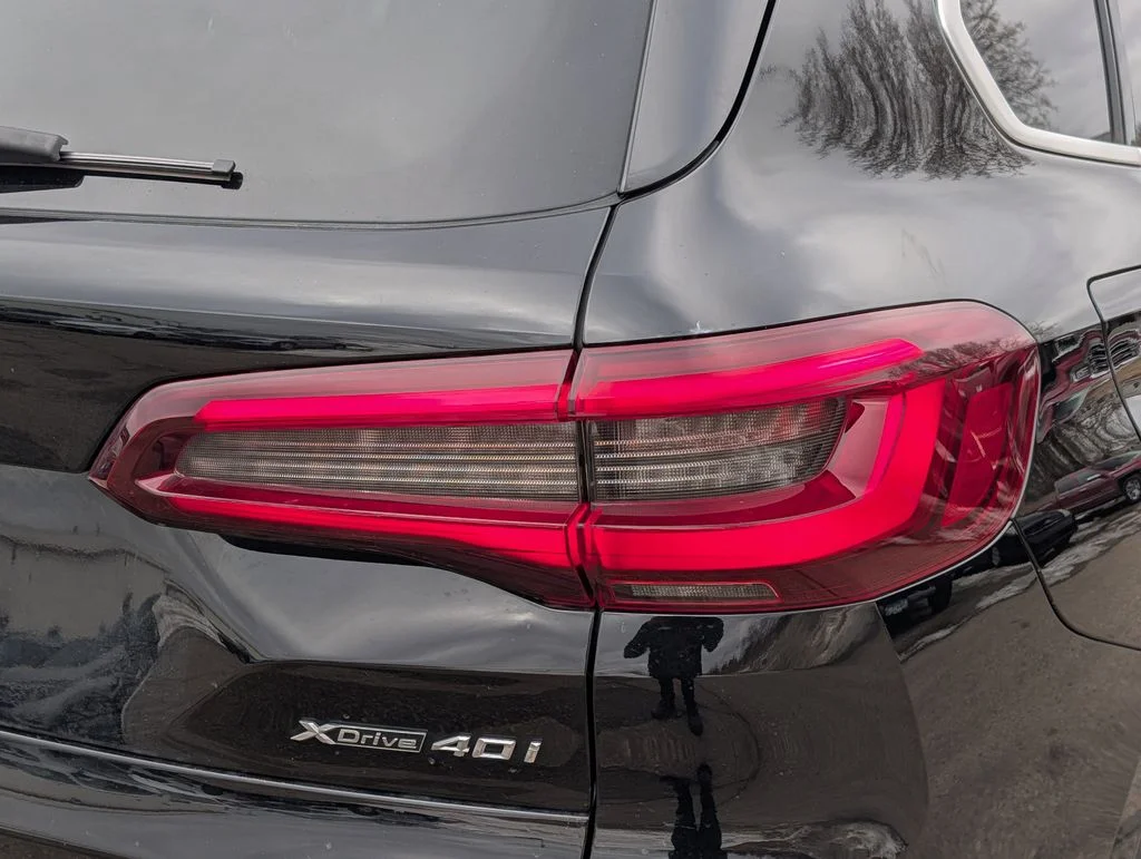 2020 BMW X5 40i - Photo 17
