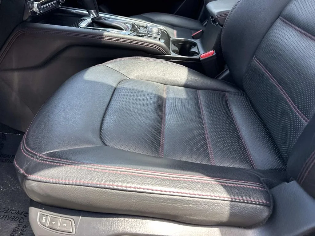 Certified Used 2024 Gray Mazda 2.5 S Carbon Edition image 31