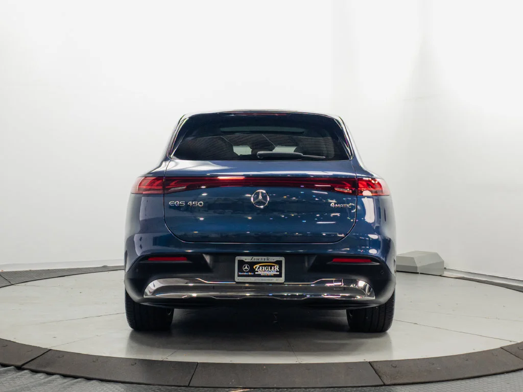 Certified Used 2024 Twilight Blue Metallic Mercedes-Benz 450 image 31